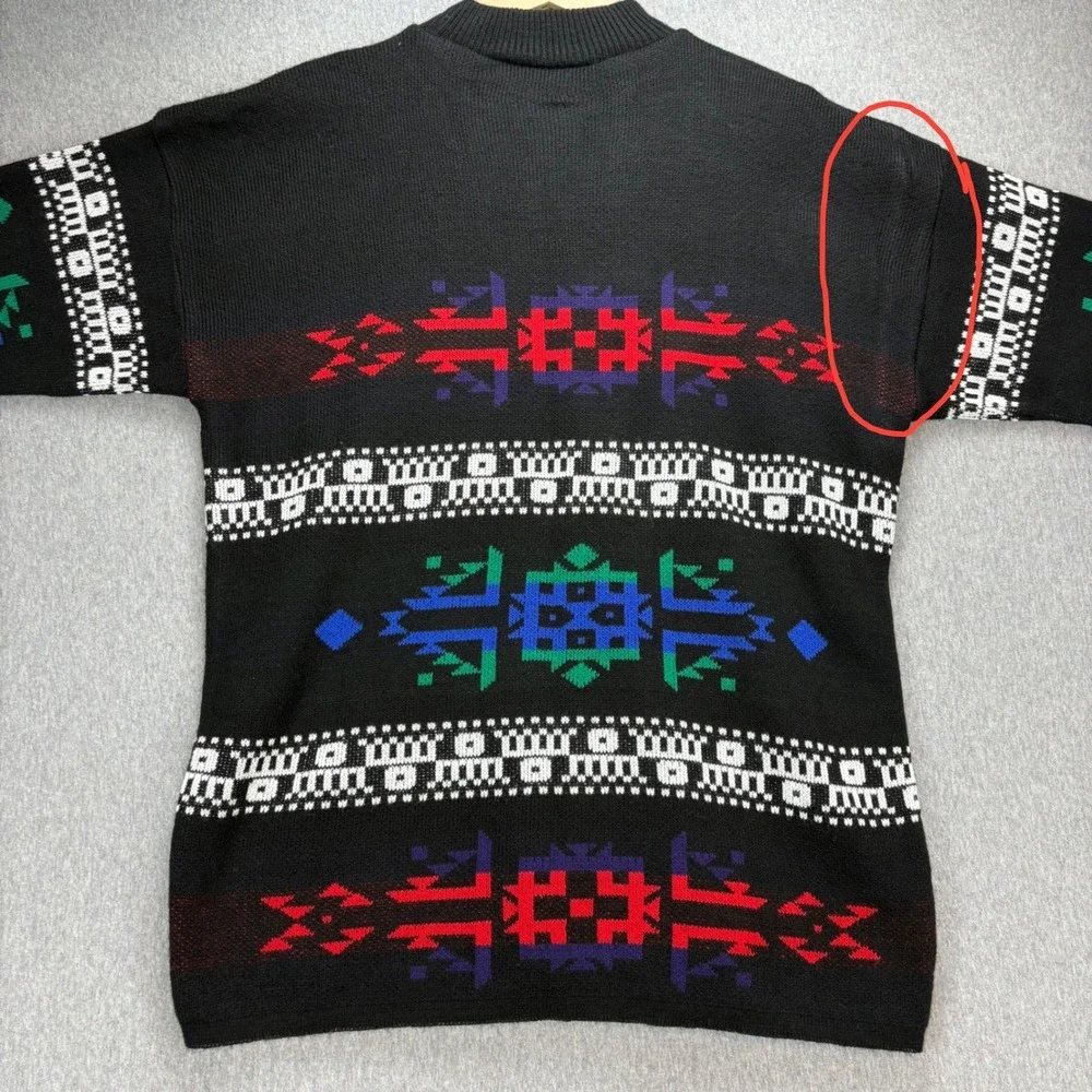 Vintage American Pride Sweater Womens M Black Aztec‎ Heavy Knit Native American - Picture 3 of 9